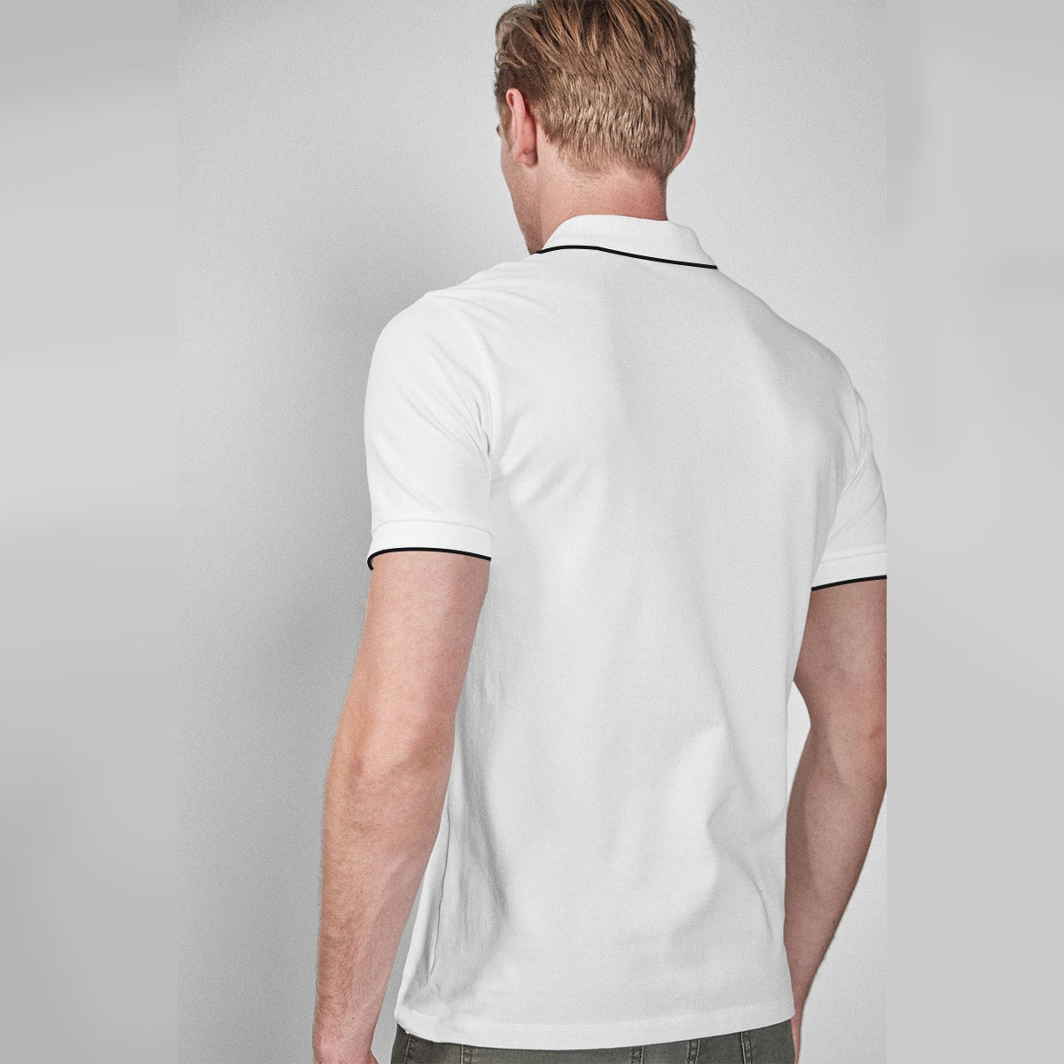 TIPPING COLLAR THREE PANEL EXCUTIVE POLO SHIRT